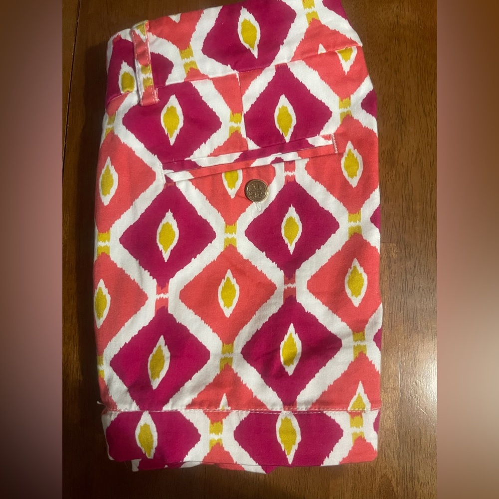 TORY BURCH SHORTS—MULTI-COLORED SIZE 4
